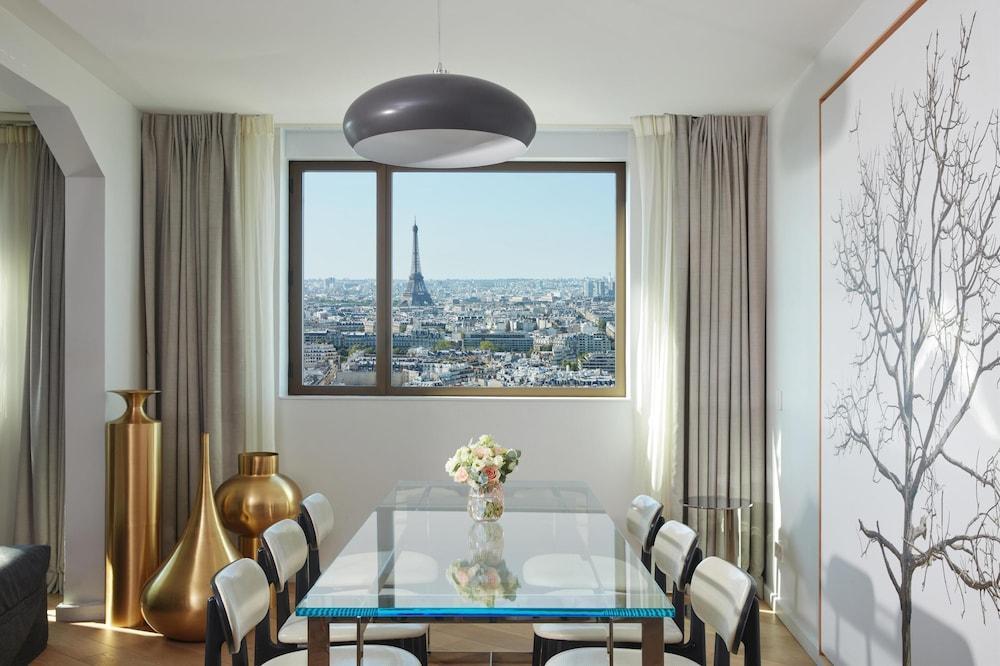Hyatt Regency Paris Etoile Room Type - Regency, Executive Suite Hyatt Regency Paris Etoile Room Type - Regency, Executive Suite