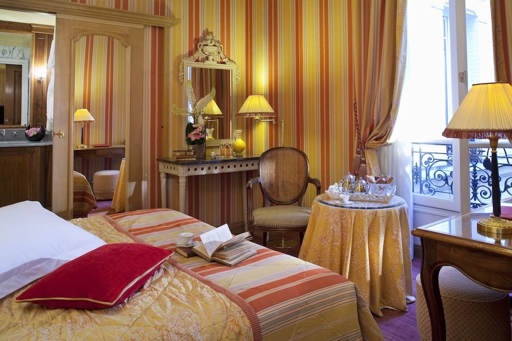 Hotel Chambiges Elysées Room Type - Standard Double Room