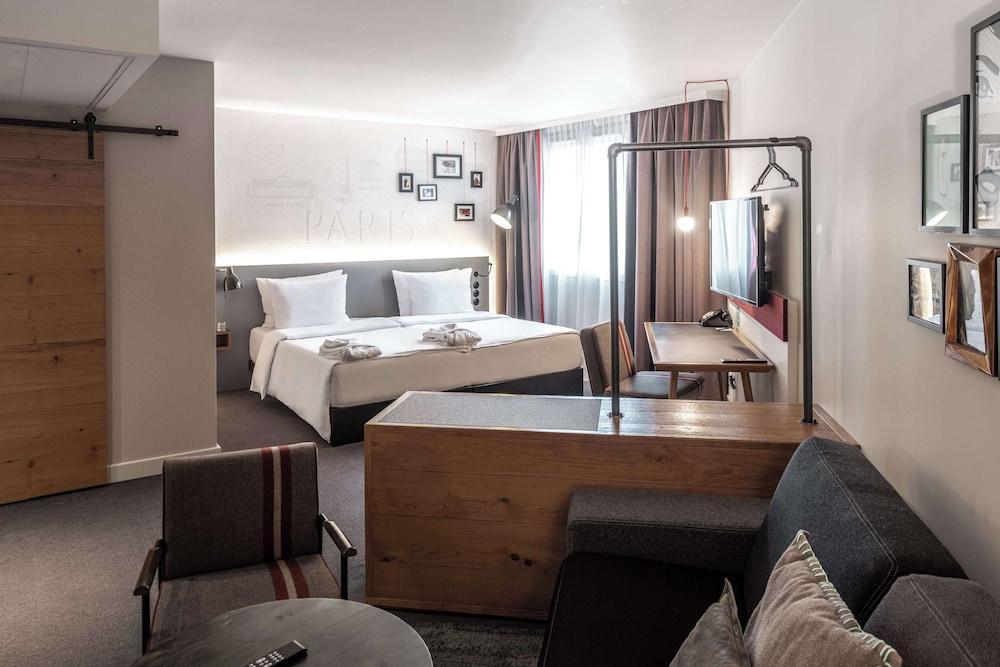 pentahotel Paris Charles de Gaulle Airport Room Type - penta Junior Suite