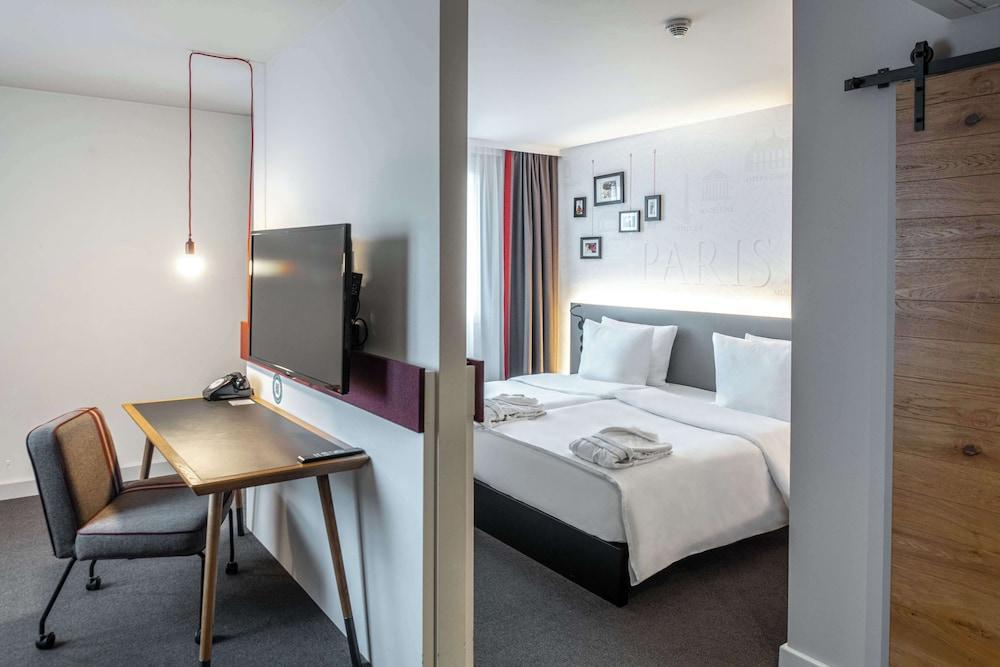 pentahotel Paris Charles de Gaulle Airport Room Type - penta Plus Room