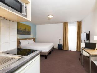 Aparthotel Adagio Access Paris Clamart Room Type - Small studio for 2 people
