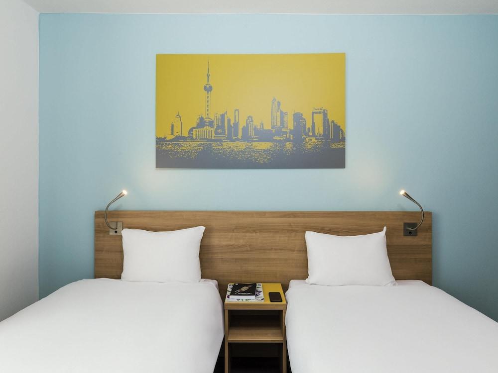 Aparthotel Adagio Access Paris Clamart Room Type - Studio, 1 Double Bed