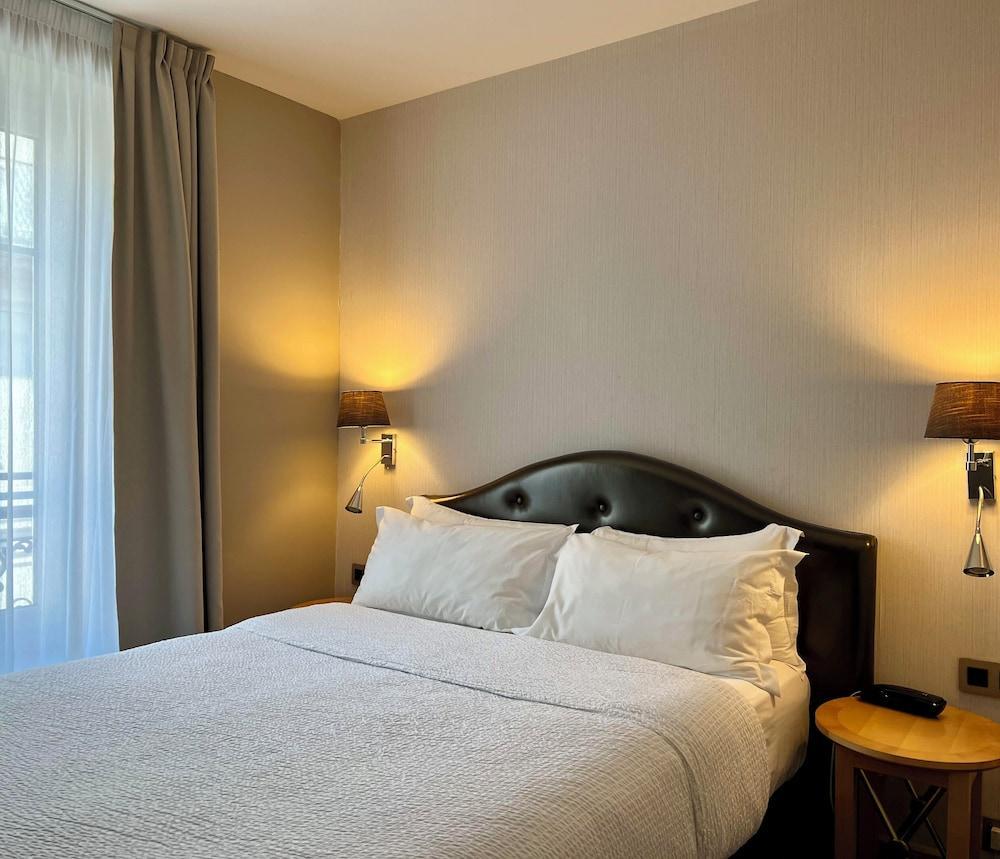 Hotel Central Saint Germain Room Type - Standard Double Room