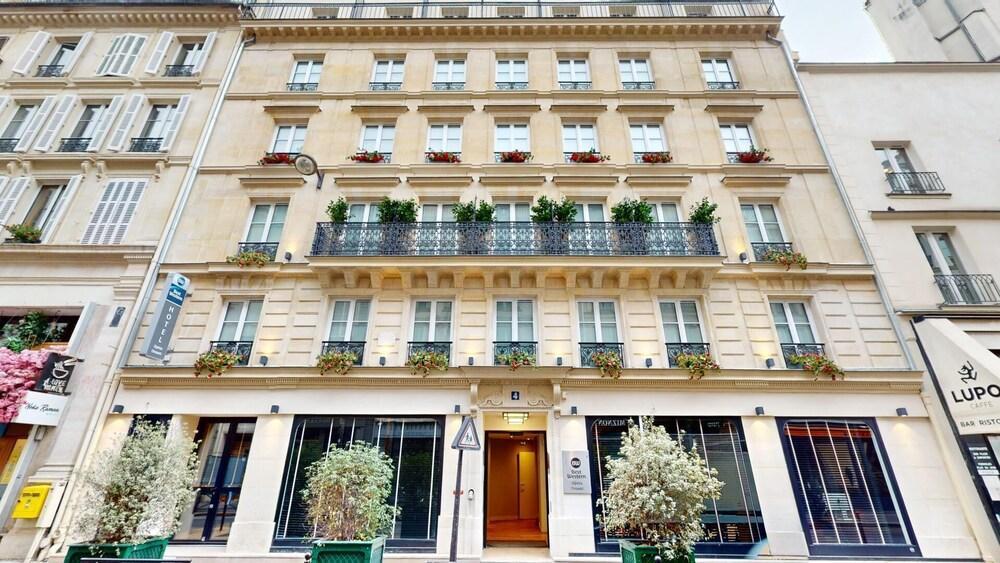 Best Western Hotel Opera Drouot - Tap to explore photos