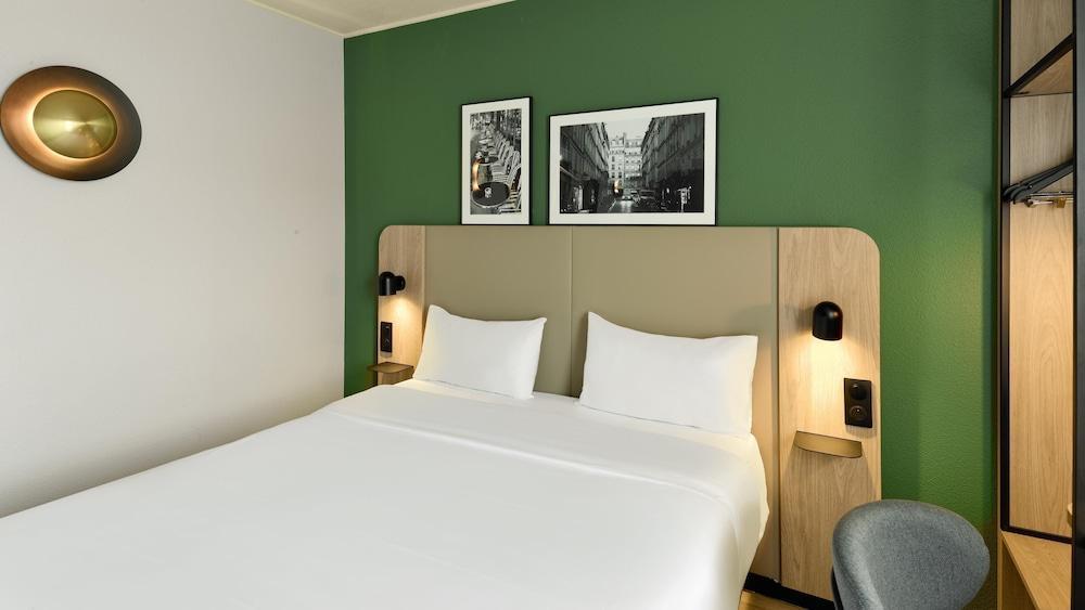 Campanile PRIME - Bussy-Saint-Georges Room Type - Standard Room, 1 Queen Bed