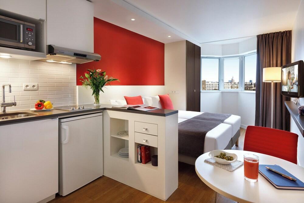 Citadines Montparnasse Paris Room Type - Studio