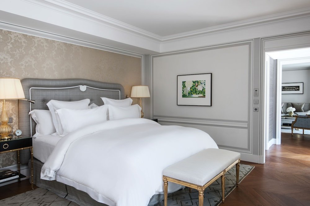 Hôtel de Crillon A Rosewood Hotel Room Type - Premier Suite