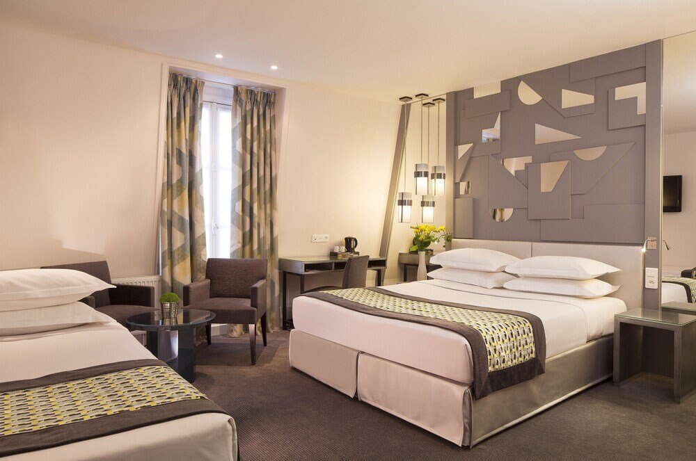 Hôtel A La Villa des Artistes Room Type - Triple Room