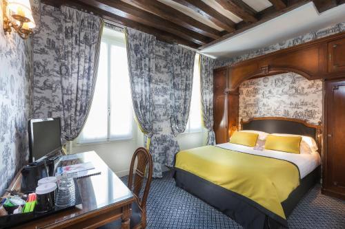 Dauphine Saint Germain Hotel - Tap to explore photos