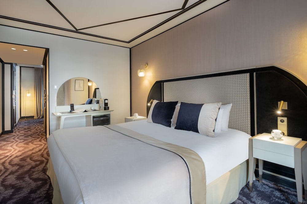 Hôtel Le Derby Alma by Inwood Hotels Room Type - Family Suite