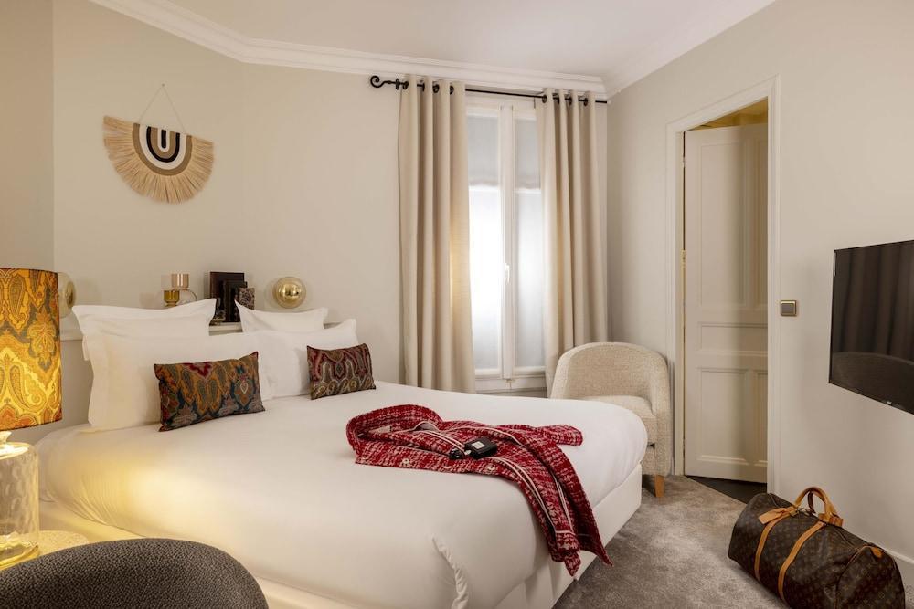 Hôtel de Banville Room Type - Superior Room