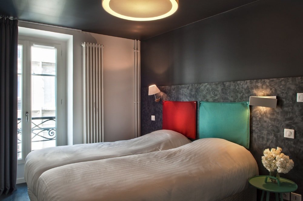 Hotel des Métallos Room Type - Twin Room