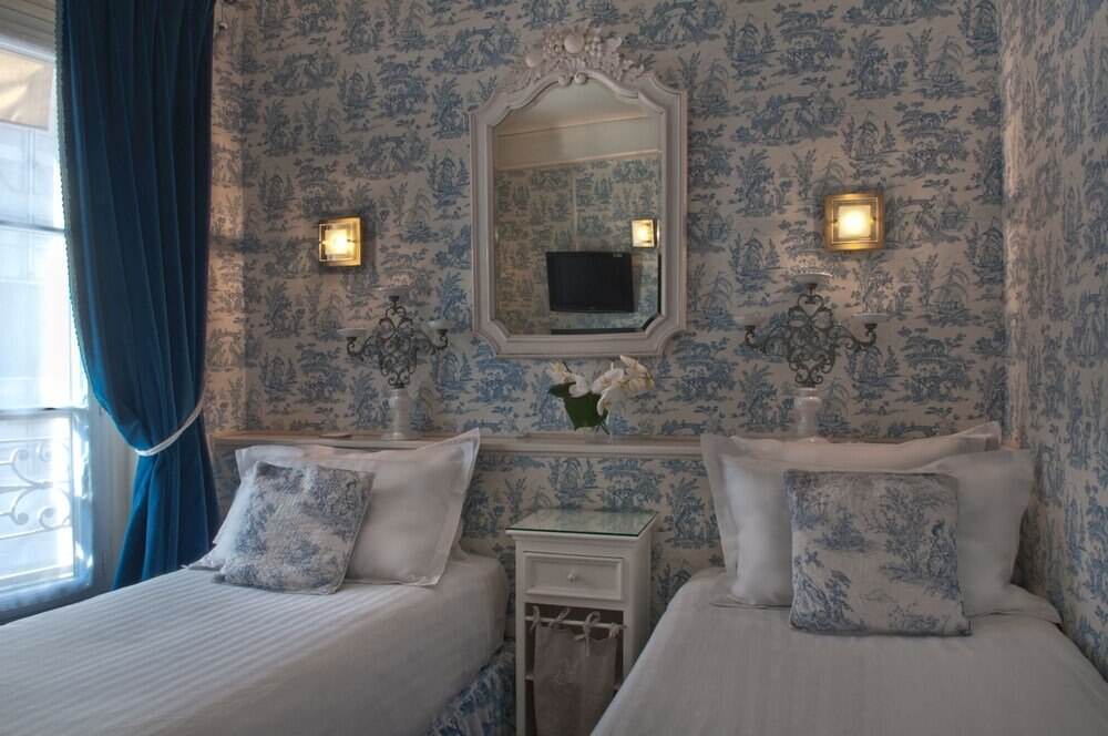 Hotel de La Motte Picquet Room Type - Chambre Supérieure lit double ou avec lit jumeaux