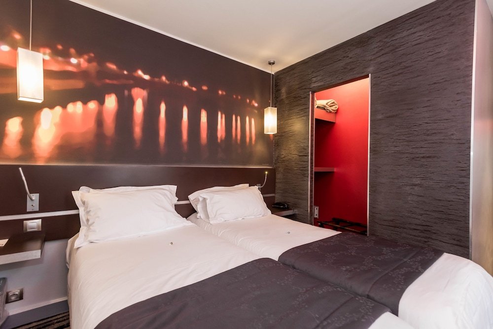 Hotel Lumières Montmartre Paris Room Type - Twin Room