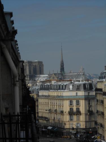 Hotel Des Nations Saint Germain - Tap to explore photos