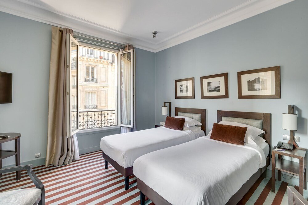 Hotel Duret Room Type - Deluxe Twin Room
