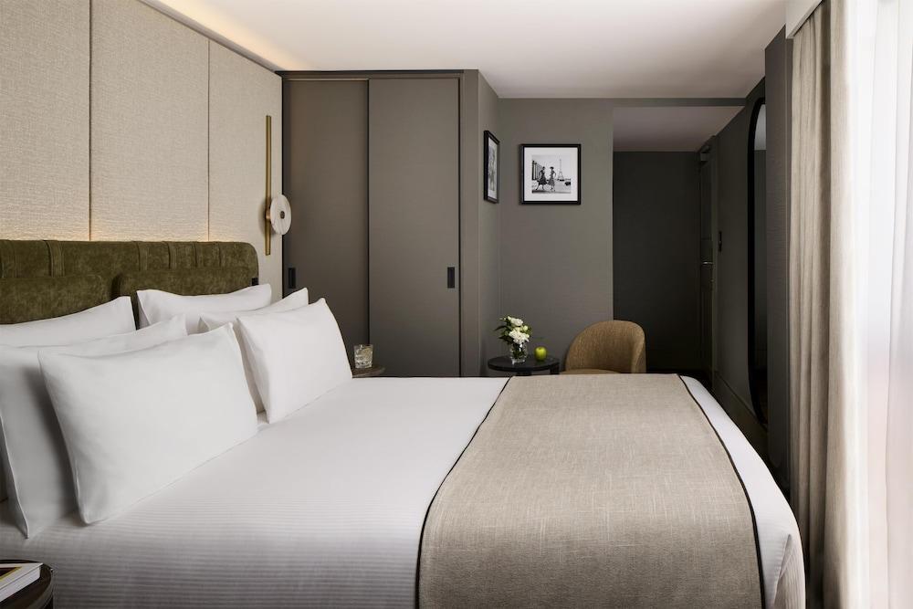 NH Collection Paris Ponthieu Champs-Élysées Room Type - Superior Room