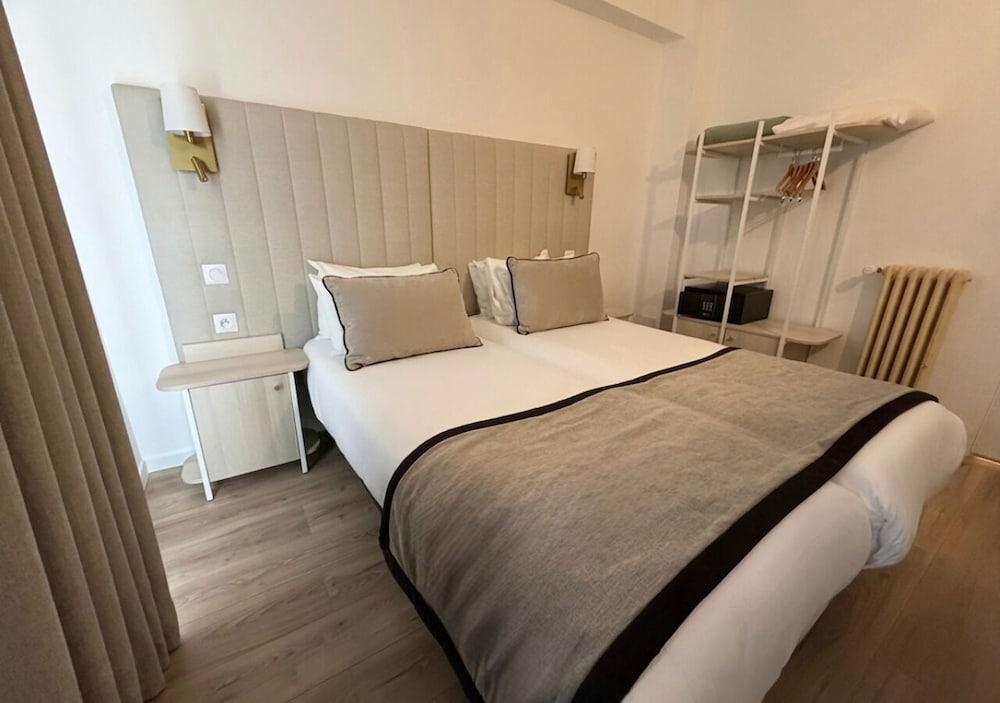 Hotel Derby Eiffel Room Type - Superior Twin Room