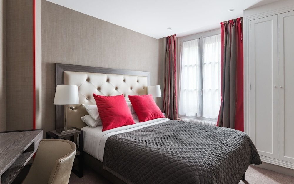 Hotel Eiffel Kennedy Room Type - Basic Double Room