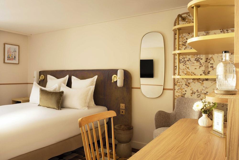 Hôtel d'Espagne Room Type - Superior Room