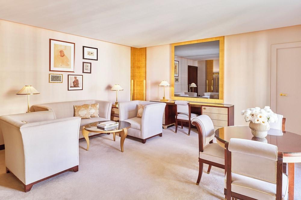Hôtel Fouquet's Paris Room Type - Superior Suite