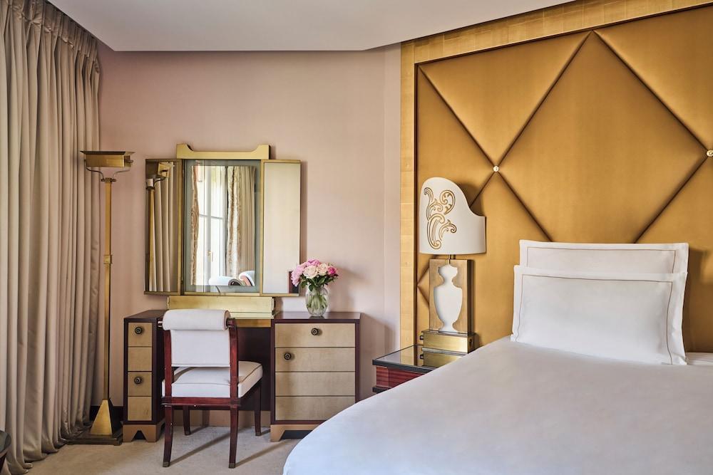 Hôtel Fouquet's Paris Room Type - Superior Suite