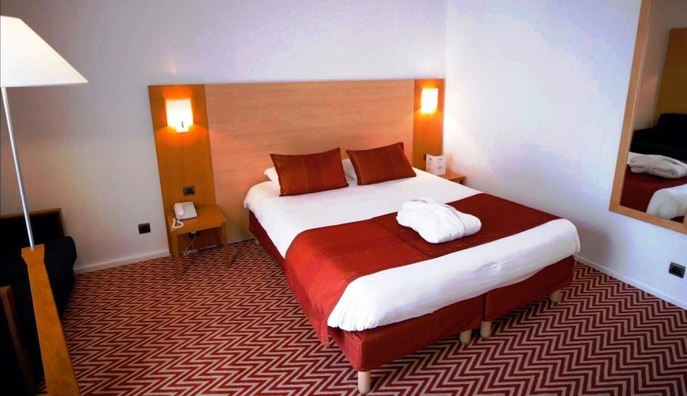 Hôtel Forest Hill Paris Meudon-Vélizy Room Type - Superior Room