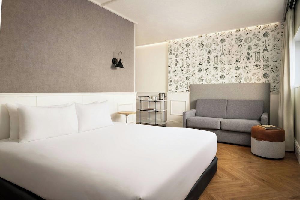 The Remix Hotel Room Type - Room, 1 King Bed with Sofa bed