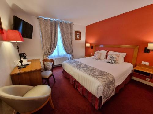 Hôtel France Eiffel Room Type - Superior Deluxe Double or Twin Room Hôtel France Eiffel Room Type - Superior Deluxe Double or Twin Room
