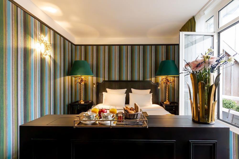 New Hotel République Room Type - Chambre Premium- Maison Gabriel