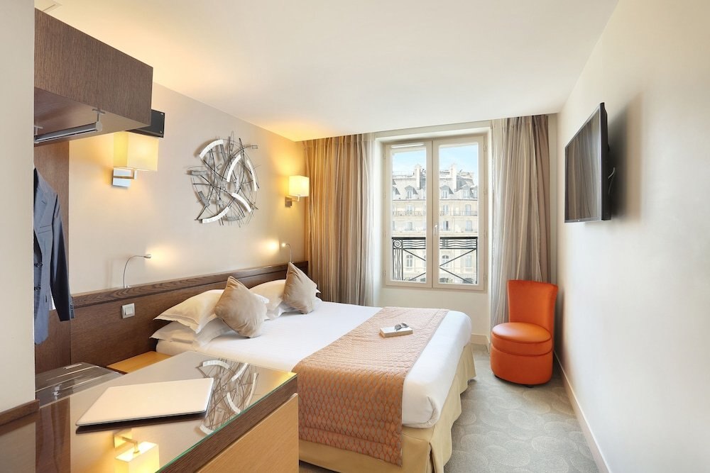Le Grand Hotel de Normandie Room Type - Classic Double Room