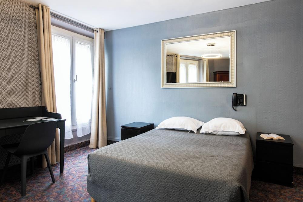 Grand Hotel de Paris Room Type - Quadruple Room Grand Hotel de Paris Room Type - Quadruple Room