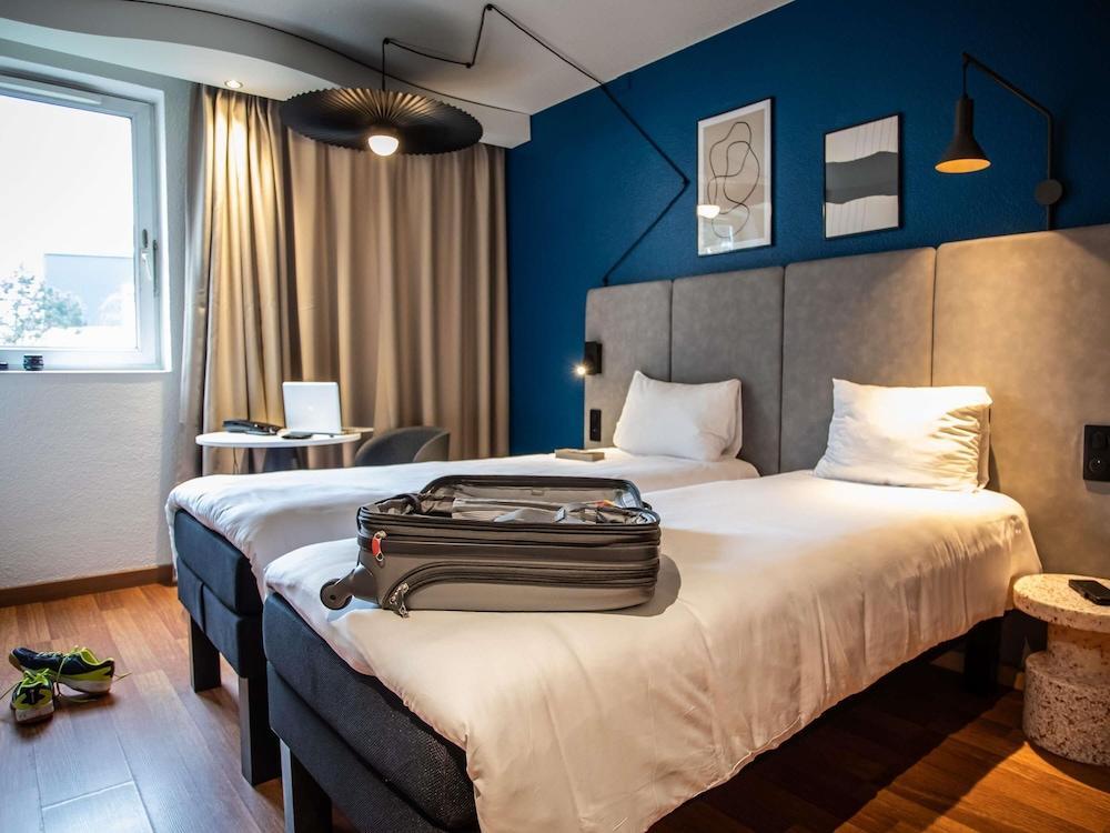 ibis Nogent Sur Marne Room Type - Standard Room, 2 Twin Beds