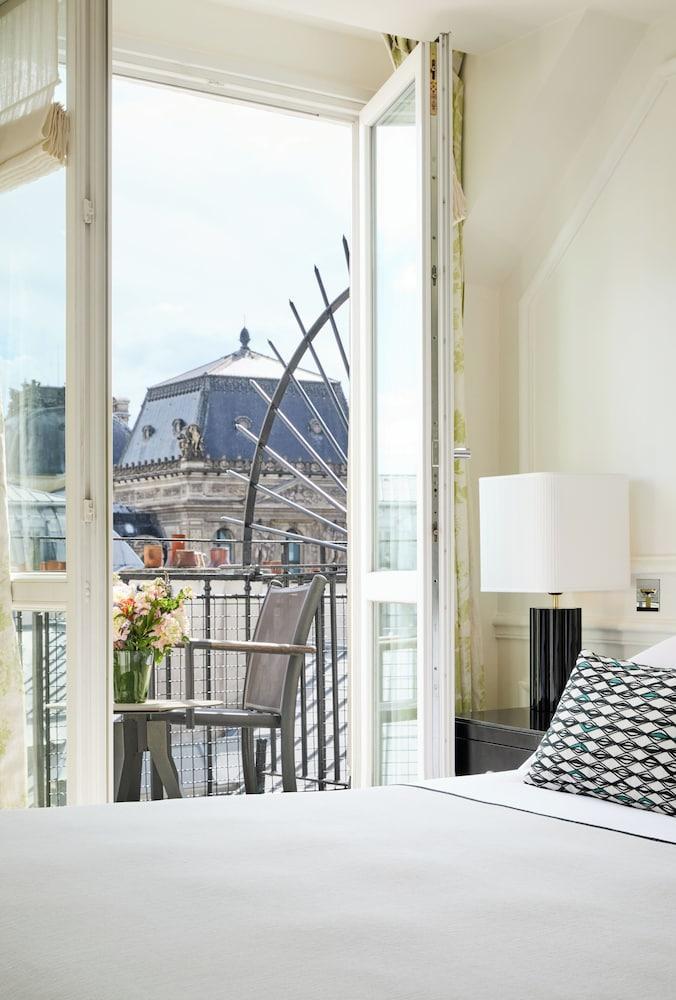 Grand Hotel du Palais Royal Room Type - Superior Room, Balcony Grand Hotel du Palais Royal Room Type - Superior Room, Balcony
