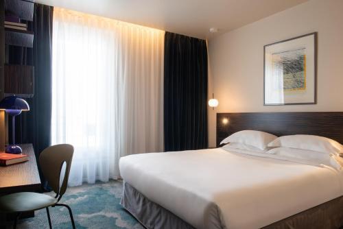 Golden Tulip Opera De Noailles Room Type - Standard Executive Room