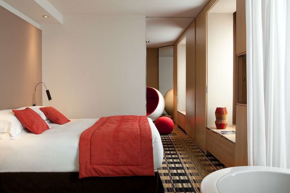 Golden Tulip Opera De Noailles Room Type - Junior Suite