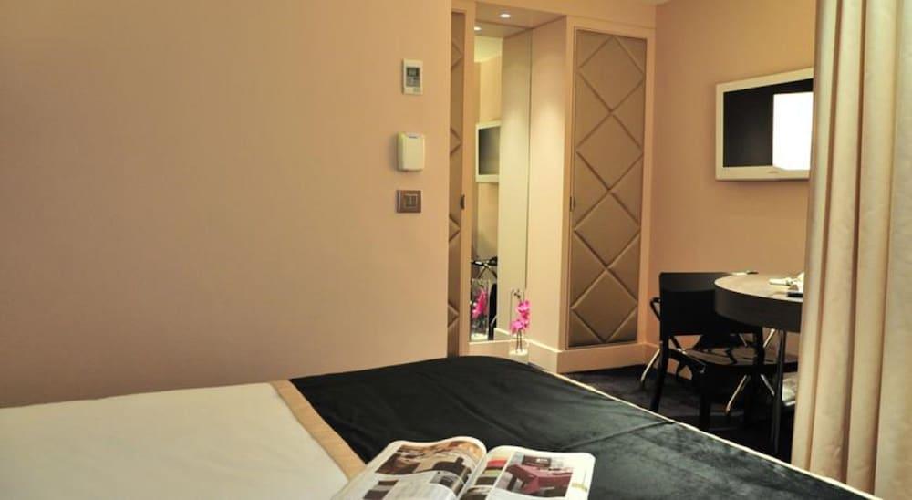 Hotel Diva Opéra Room Type - Superior Queen Room