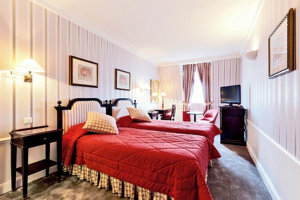 Golden Tulip Washington Opéra Room Type - Room (Chambres communicantes 5 Personnes) Golden Tulip Washington Opéra Room Type - Room (Chambres communicantes 5 Personnes)