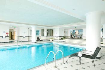 Hilton Paris Charles de Gaulle Airport - Tap to explore photos