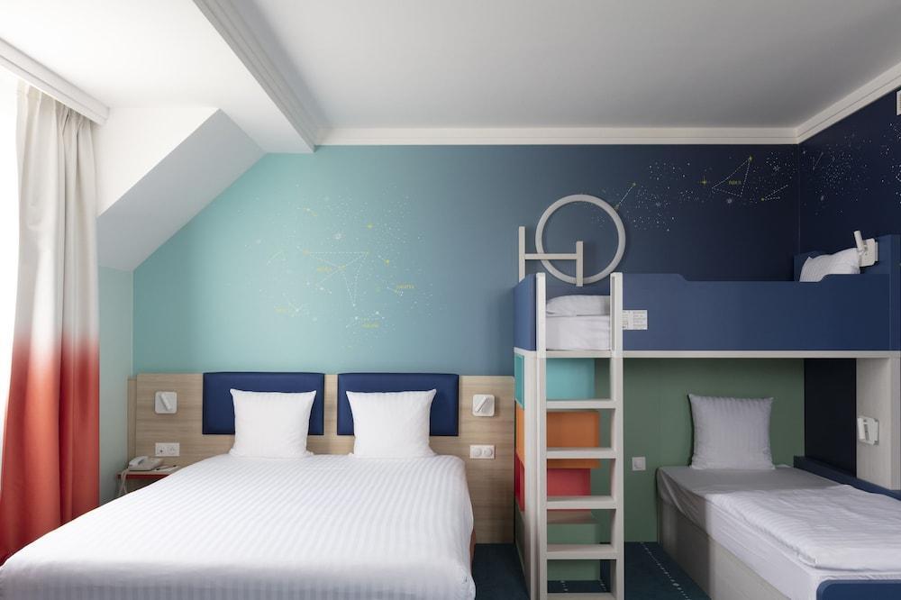 Grand Magic Hotel Marne La Vallée Room Type - Family Room