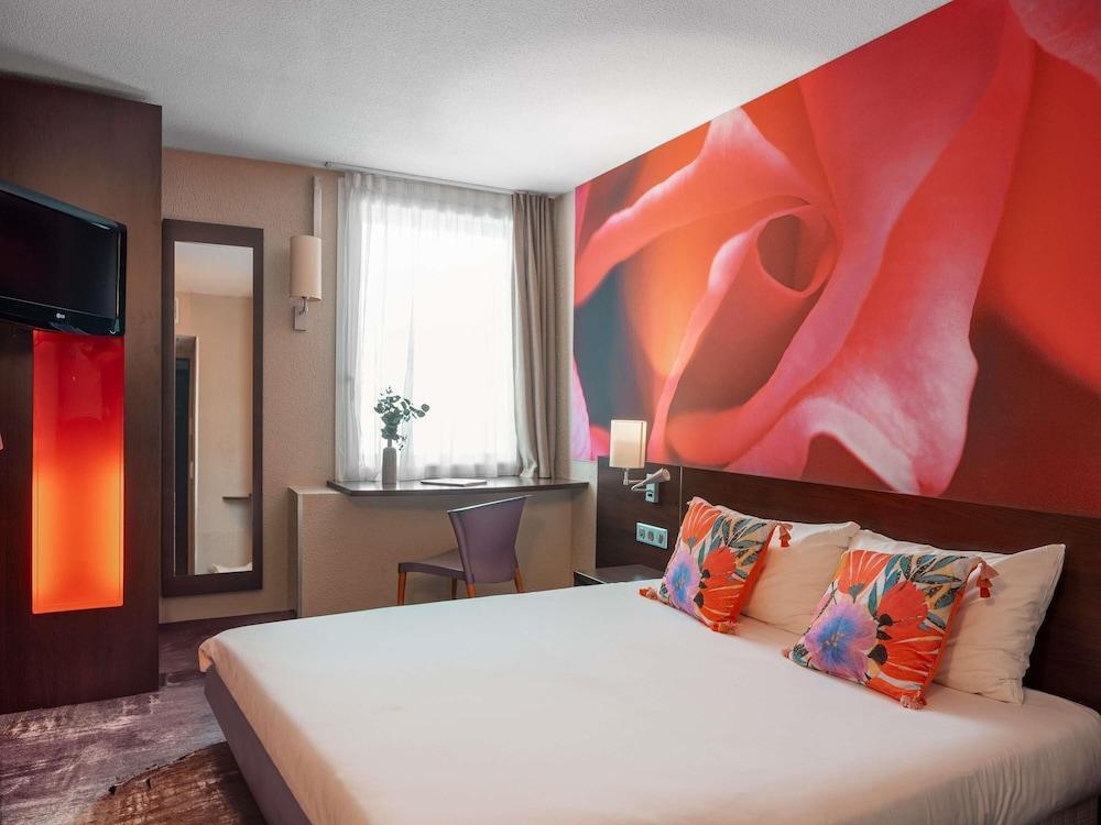 ibis Styles Paris Val de Fontenay - Tap to explore photos