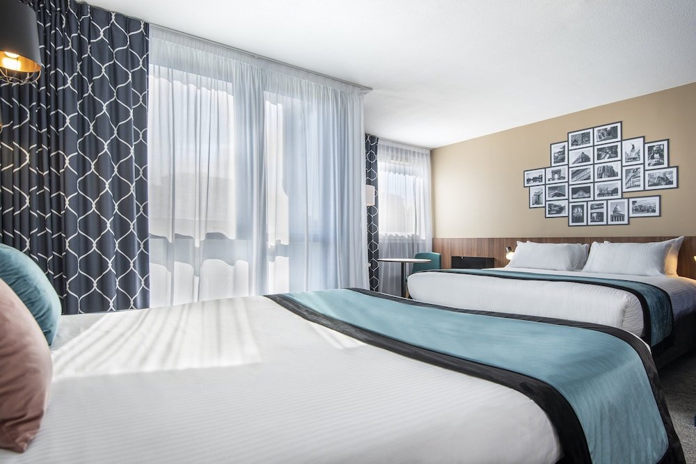 Holiday Inn Paris - Montparnasse Pasteur - Tap to explore photos