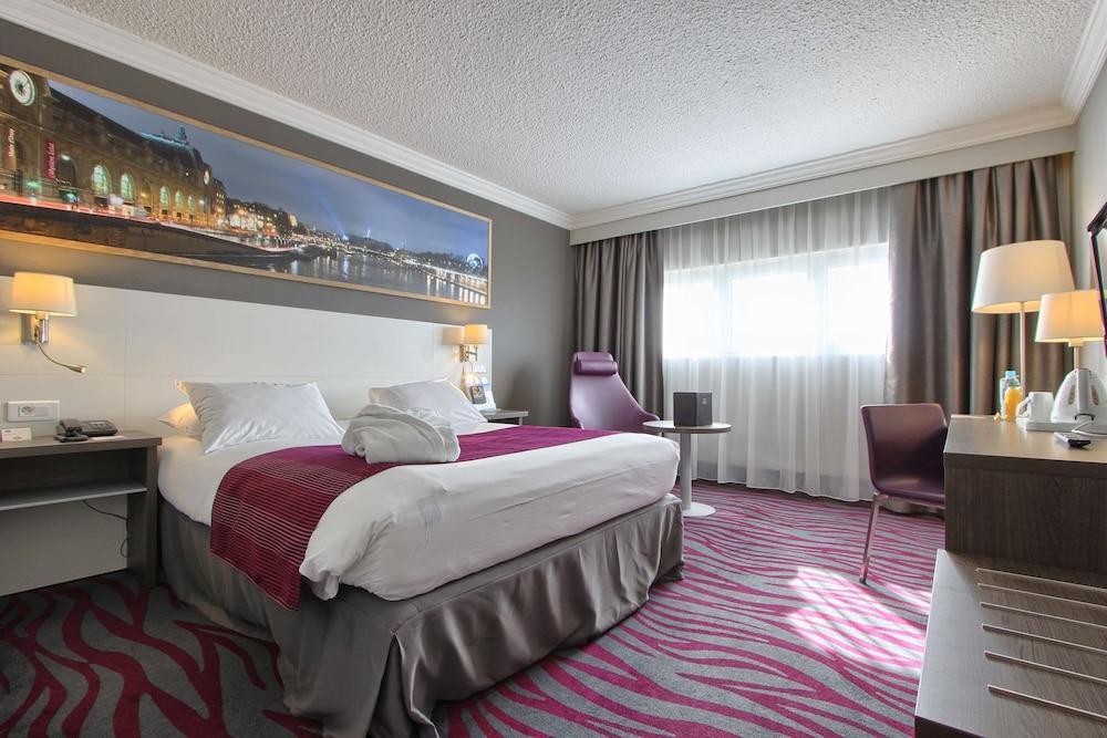 BEST WESTERN PLUS PARIS ORLY AIRPORT - Tap to explore photos