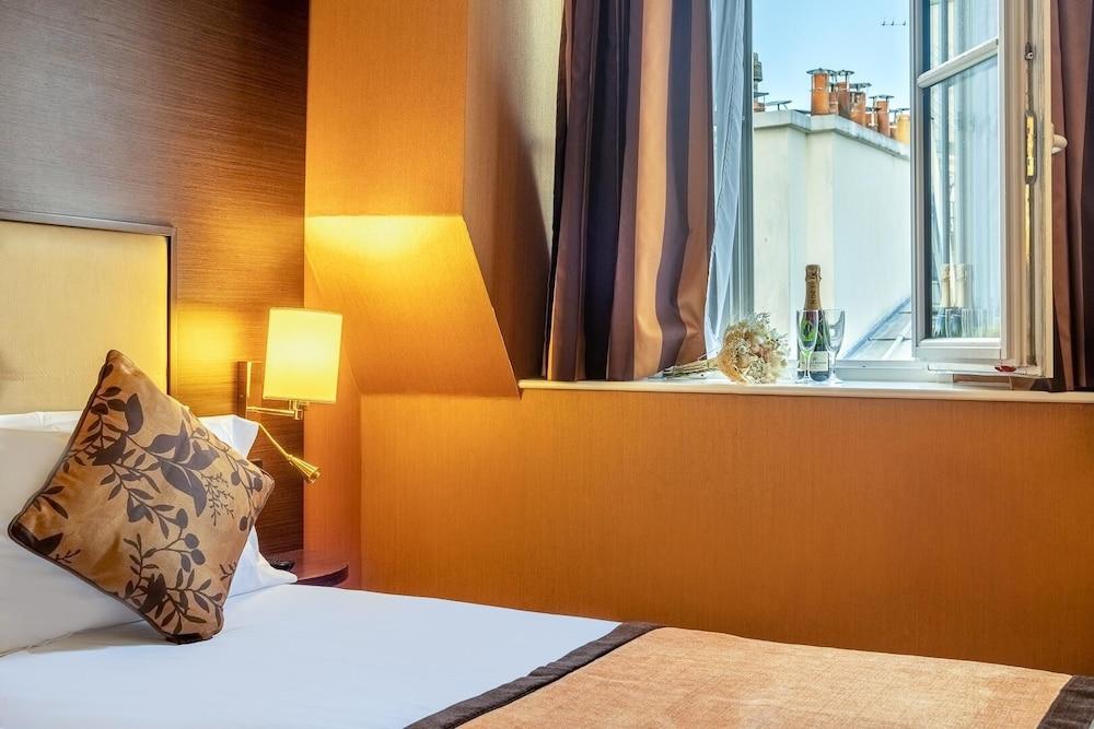 Hotel Saint Honore 85 Room Type - Executive Double or Twin Room, City View Hotel Saint Honore 85 Room Type - Executive Double or Twin Room, City View