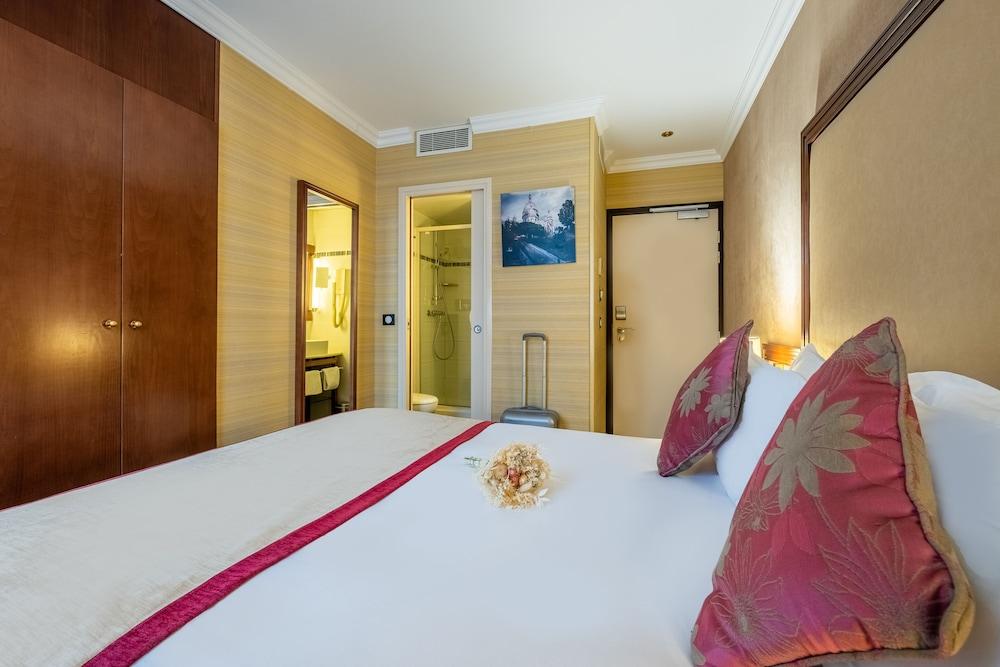 Hotel Saint Honore 85 - Tap to explore photos