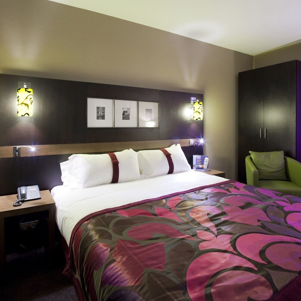 Hôtel des Grands Voyageurs Room Type - Double or Twin WITH DOUBLE BED