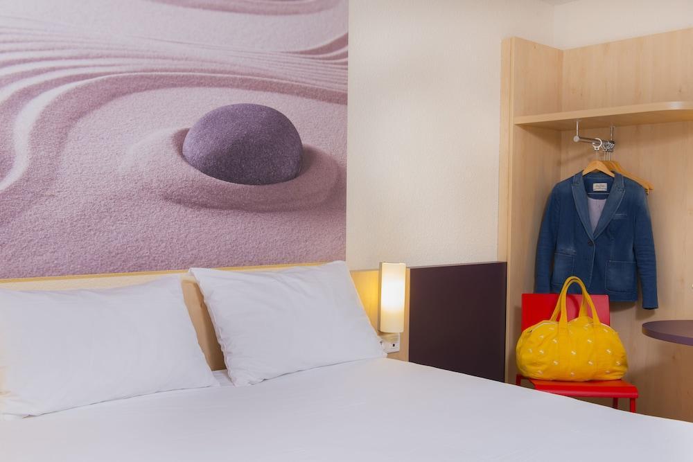 ibis Styles Paris Roissy CDG - Tap to explore photos
