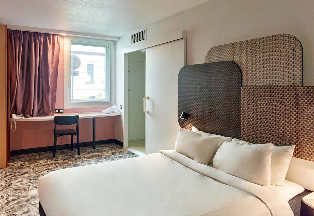 B&B HOTEL Paris Nord 2 CDG Aéroport Room Type - Double Room, Mobility Accessible, Non Smoking