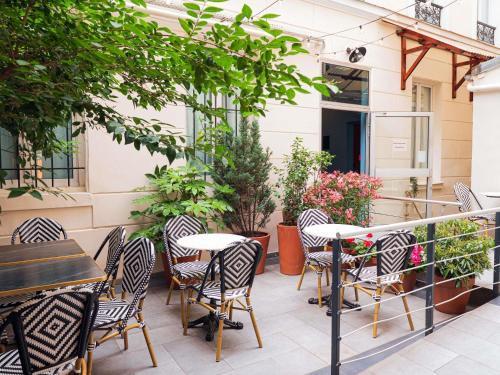 Ibis Styles Paris Batignolles - Tap to explore photos