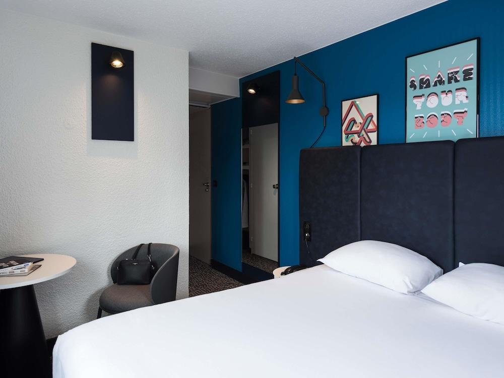 ibis Paris Italie Tolbiac 13eme Room Type - Standard Room with 1 double bed ibis Paris Italie Tolbiac 13eme Room Type - Standard Room with 1 double bed